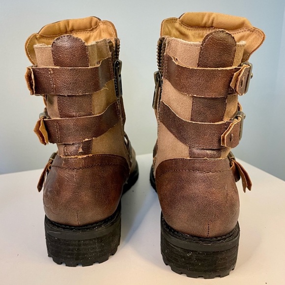 Von Dutch Boots - Picture 5 of 11